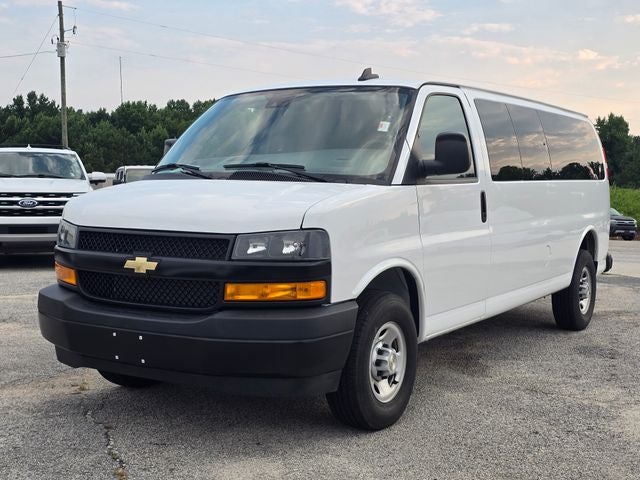 2024 Chevrolet Express 3500 LS Passenger