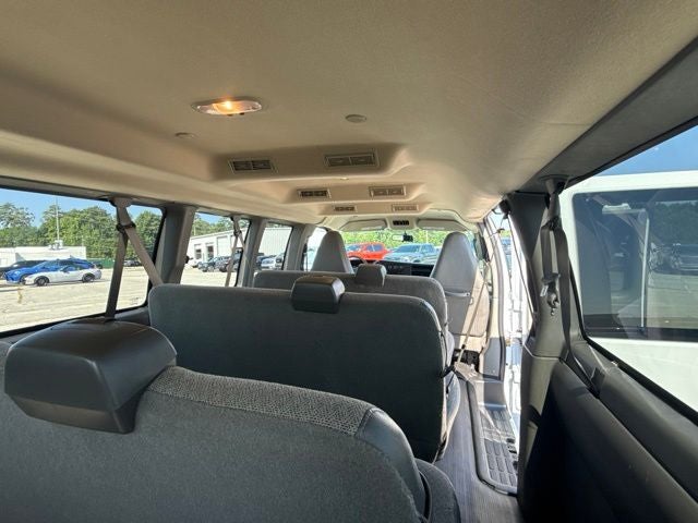 2025 Chevrolet Express 3500 LS Passenger