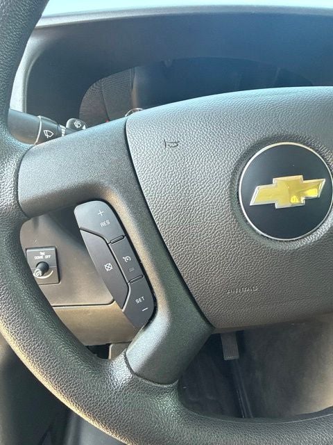 2025 Chevrolet Express 3500 LS Passenger
