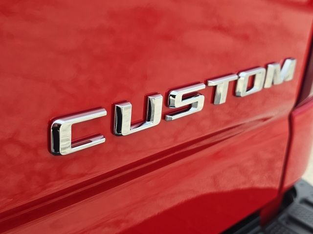 2026 Chevrolet Silverado 2500HD Custom