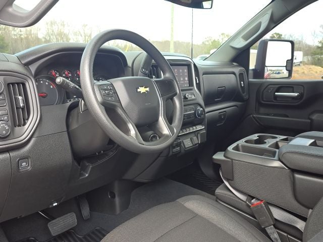 2026 Chevrolet Silverado 2500HD Custom