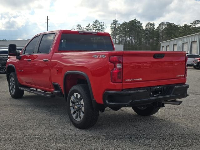 2026 Chevrolet Silverado 2500HD Custom