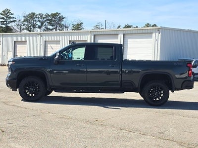 2025 Chevrolet Silverado 3500HD LTZ