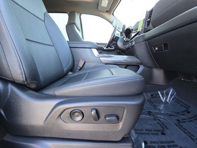 2025 Chevrolet Silverado 3500HD LTZ