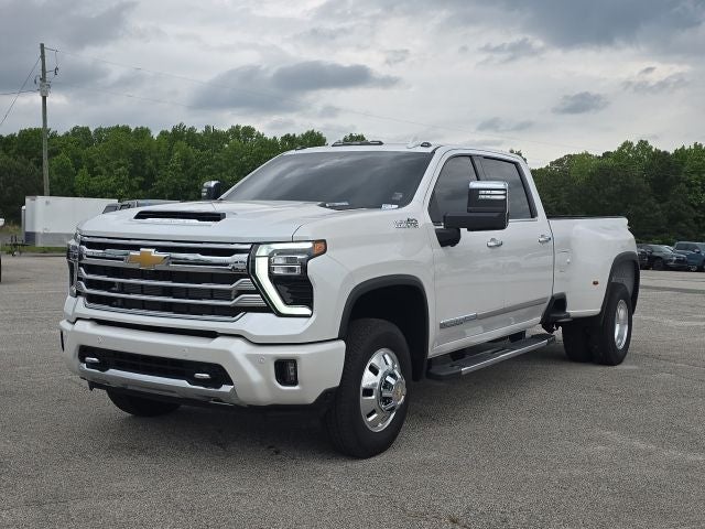 2025 Chevrolet Silverado 3500HD High Country