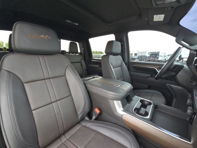 2025 Chevrolet Silverado 3500HD High Country