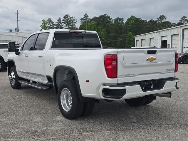 2025 Chevrolet Silverado 3500HD High Country