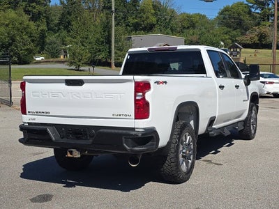 2022 Chevrolet Silverado 2500HD Custom