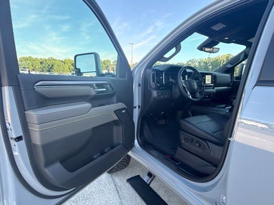2024 Chevrolet Silverado 2500HD ZR2
