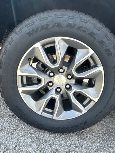 2023 Chevrolet Silverado 1500 LT LT1