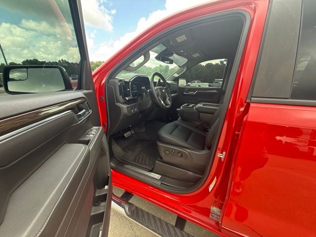 2024 Chevrolet Silverado 1500 LT LT1