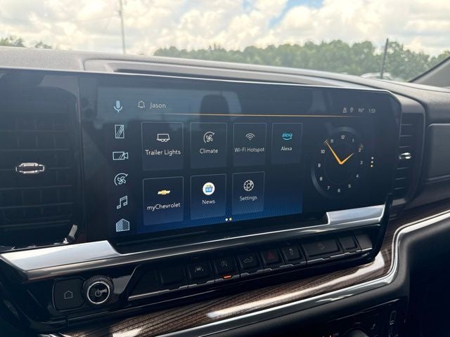 2024 Chevrolet Silverado 1500 LT LT1