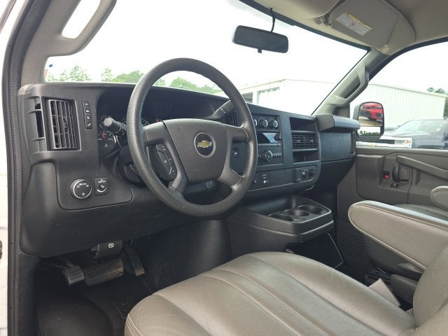 2017 Chevrolet Express 2500 Work Van Cargo