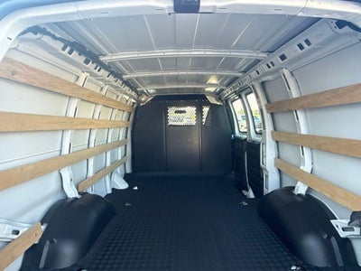 2025 Chevrolet Express 2500 Work Van Cargo