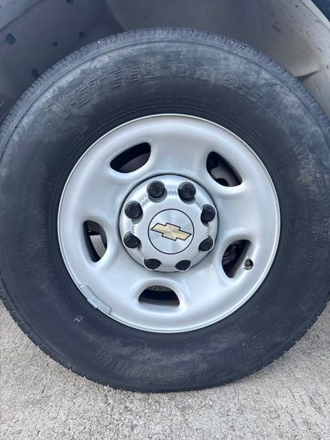 2025 Chevrolet Express 2500 Work Van Cargo