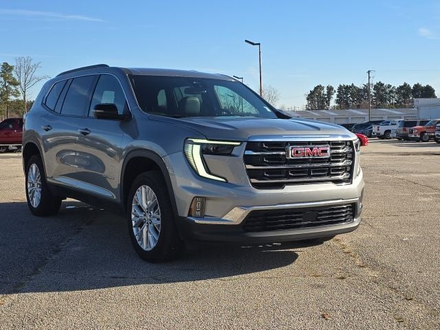 2024 GMC Acadia Elevation