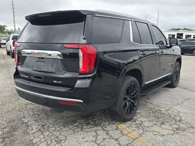 2023 GMC Yukon SLT
