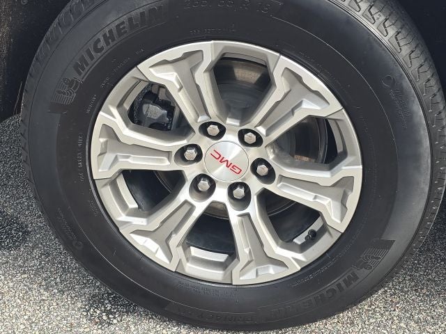 2023 GMC Yukon XL SLE