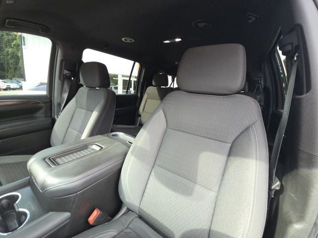 2023 GMC Yukon XL SLE