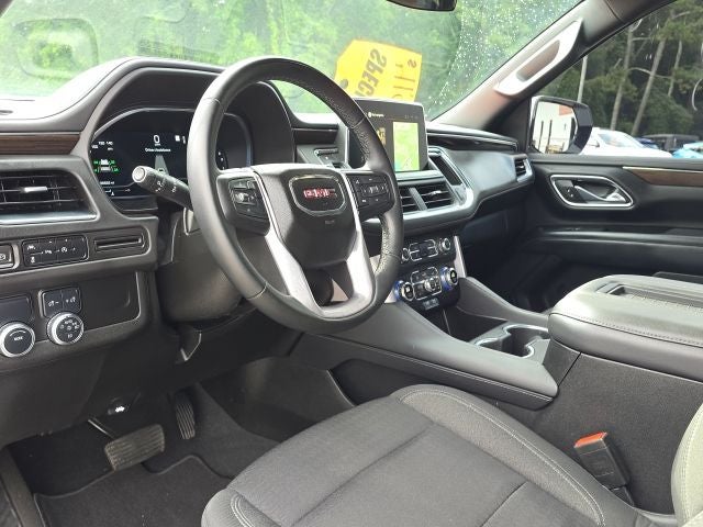 2023 GMC Yukon XL SLE