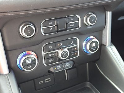 2023 GMC Yukon XL SLE