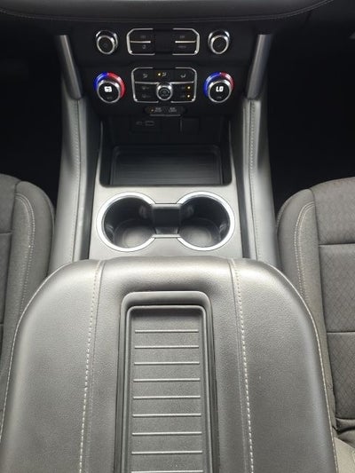 2023 GMC Yukon XL SLE
