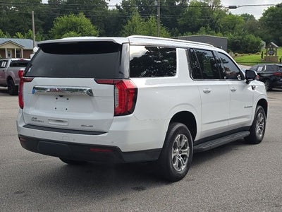 2023 GMC Yukon XL SLE