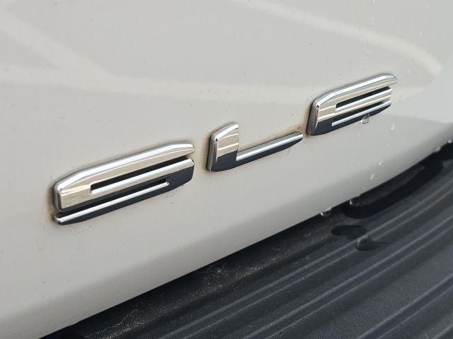2023 GMC Yukon XL SLE