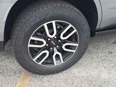2023 GMC Yukon AT4