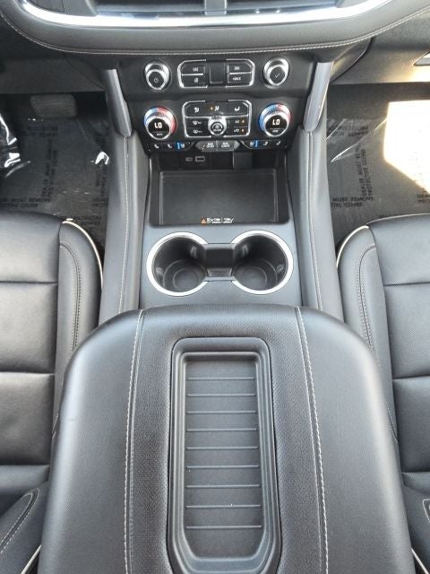 2024 GMC Yukon XL SLT