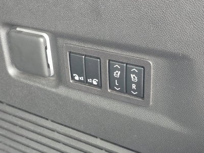 2023 GMC Yukon XL AT4