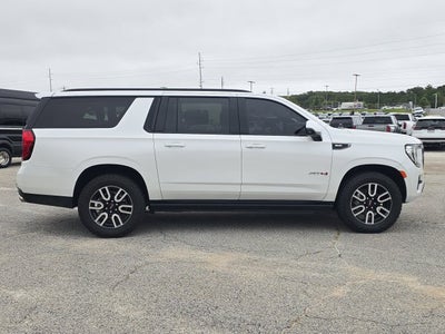 2023 GMC Yukon XL AT4