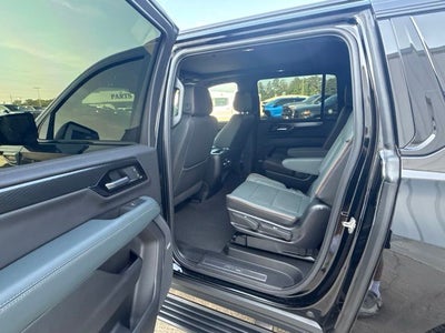2025 GMC Yukon XL AT4
