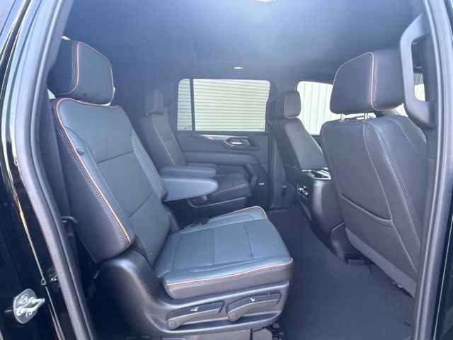 2025 GMC Yukon XL AT4