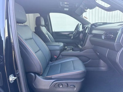 2025 GMC Yukon XL AT4