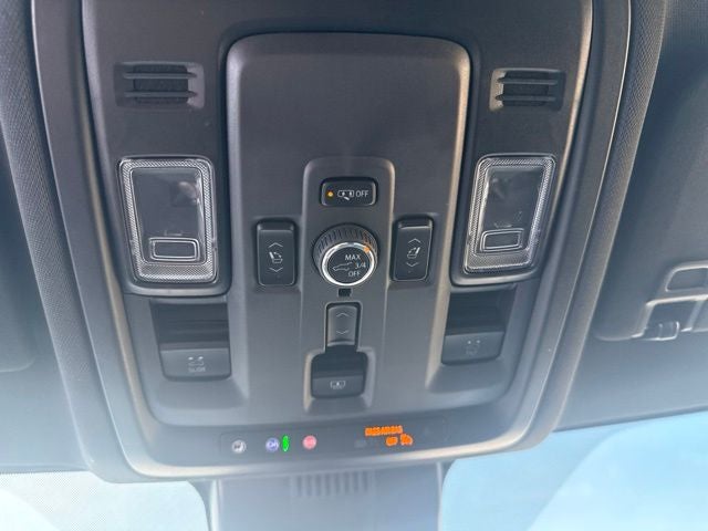 2025 GMC Yukon XL AT4