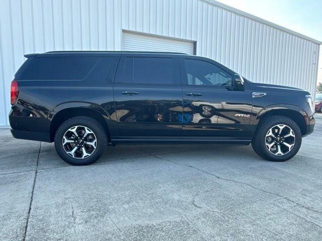 2025 GMC Yukon XL AT4