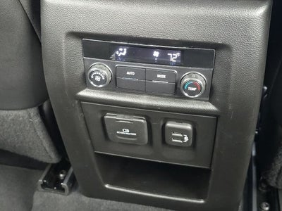 2023 Chevrolet Traverse Base