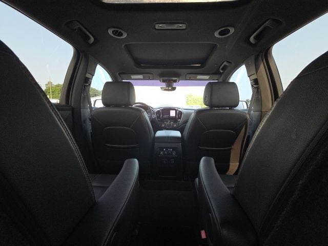 2023 Chevrolet Traverse Base