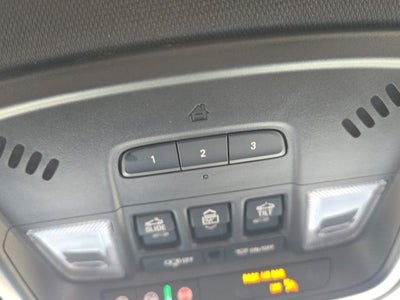 2023 Chevrolet Traverse Base
