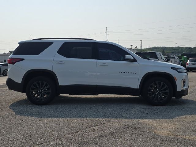 2023 Chevrolet Traverse Base
