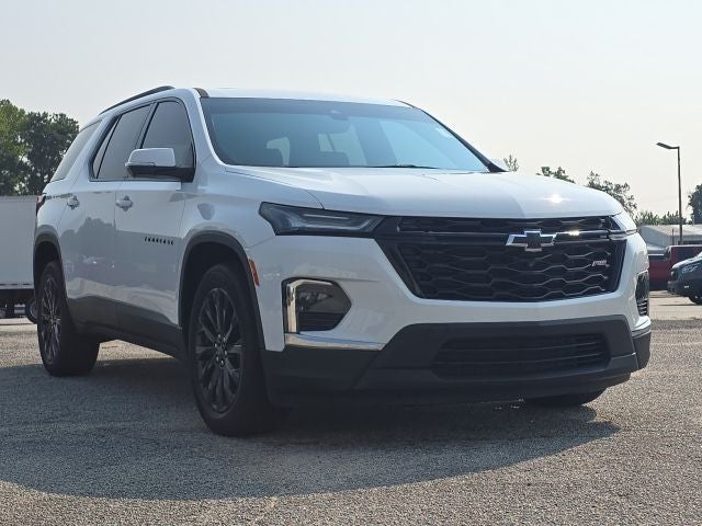 2023 Chevrolet Traverse Base