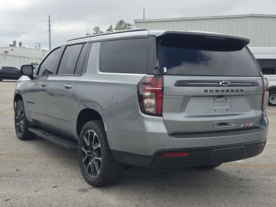 2023 Chevrolet Suburban RST