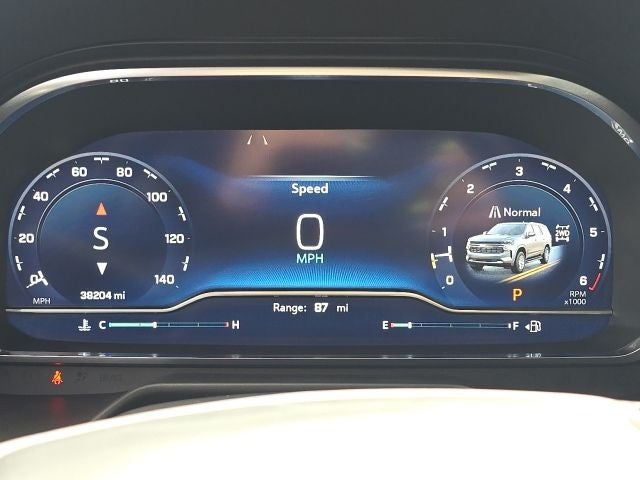 2023 Chevrolet Suburban RST