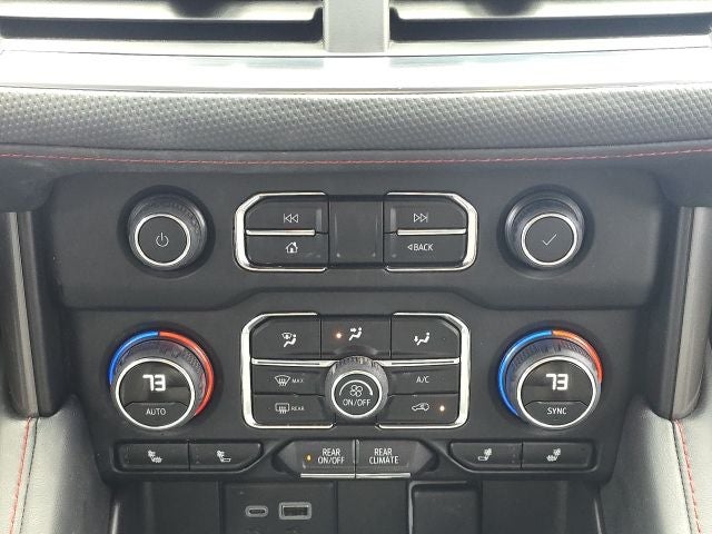 2023 Chevrolet Suburban RST