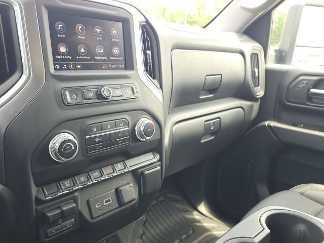 2024 GMC Sierra 2500HD Pro