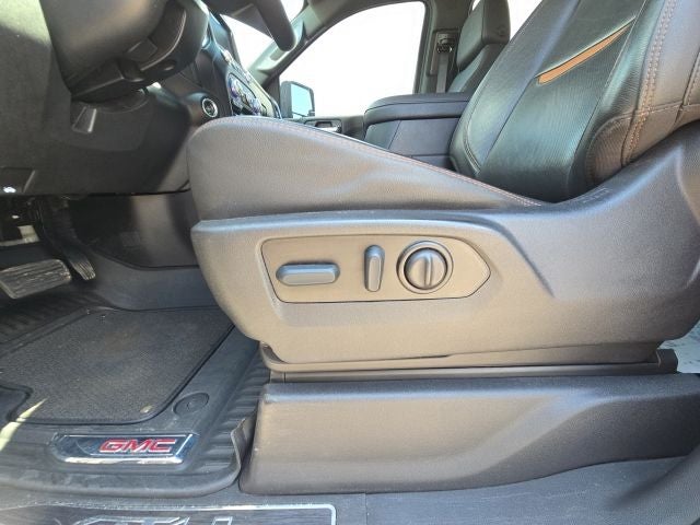 2023 GMC Sierra 2500HD AT4