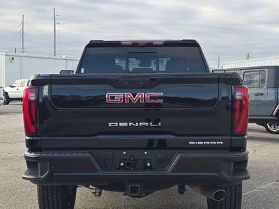 2024 GMC Sierra 2500HD Denali