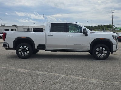 2024 GMC Sierra 2500HD Denali