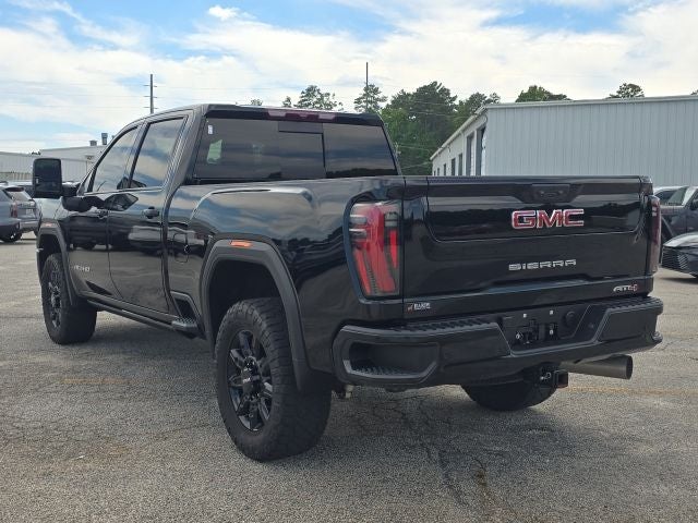 2025 GMC Sierra 2500HD AT4